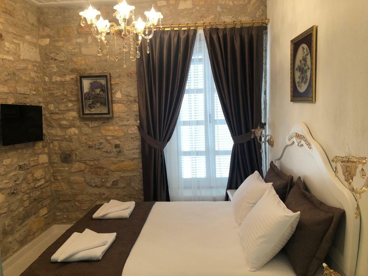 Laledan Hotel Cesme Exterior photo