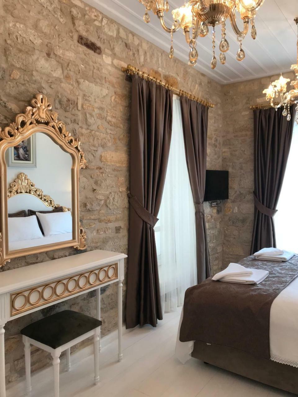 Laledan Hotel Cesme Exterior photo