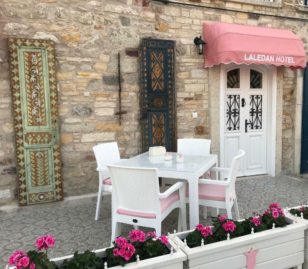 Laledan Hotel Cesme Exterior photo
